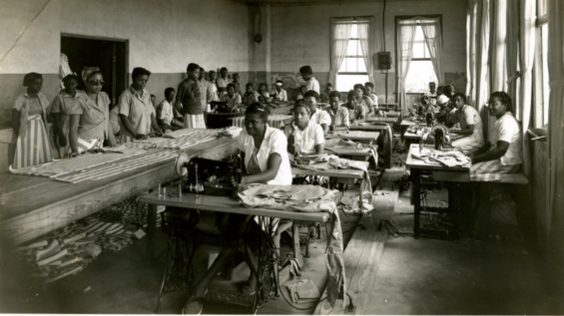 Parchman Penitentiary, Female prisoners sewing (Image: Mississippi Department of Archives and History - Mississippi State Penitentiary [Parchman] Photo Collections, PI/PEN/P37.4, File 98995)