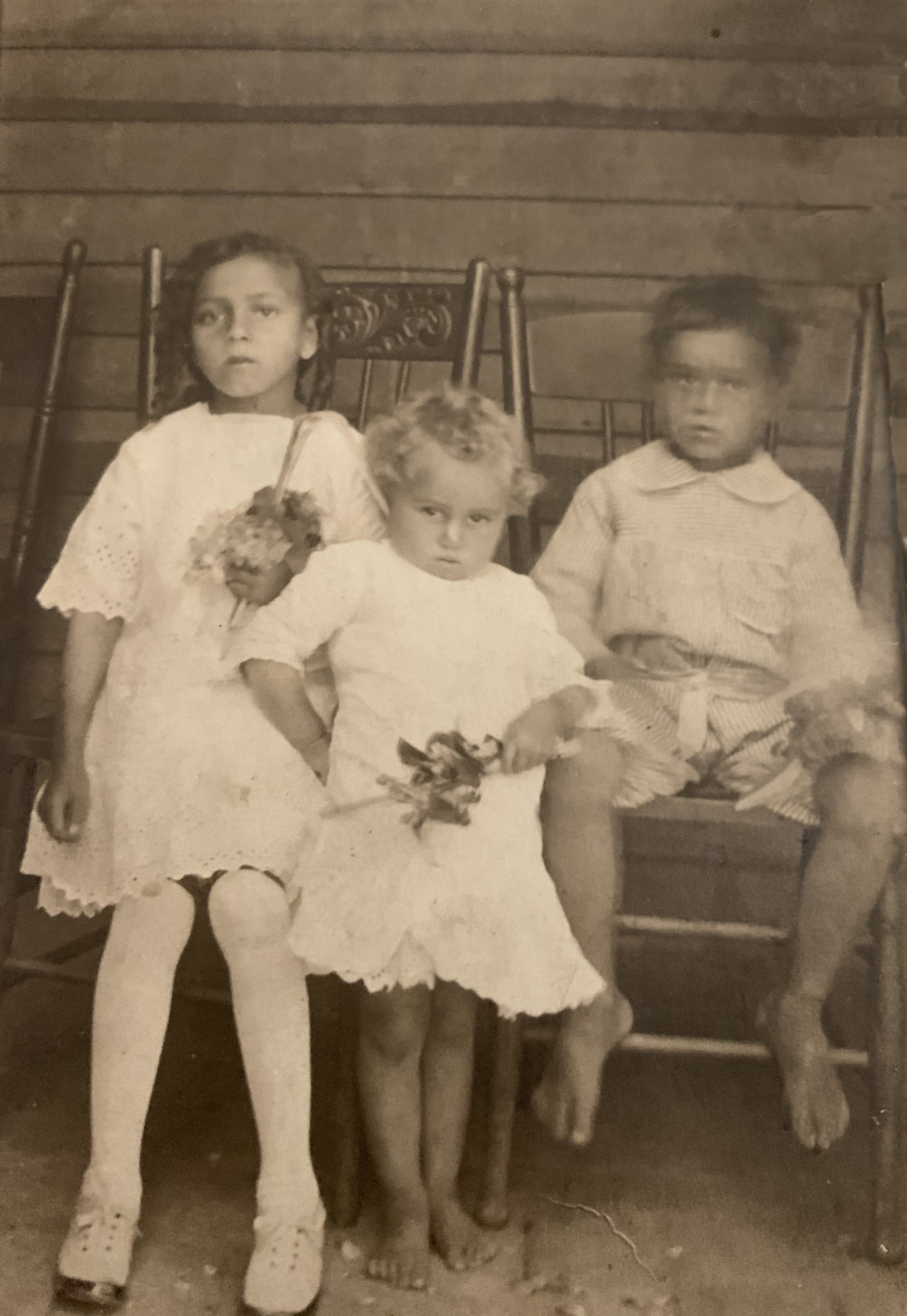 11.Confirmed by Lenore O. l-r: Olivia Johnson Murray, Adelaide Johnson Odom and Welch Johnson. Thank you !